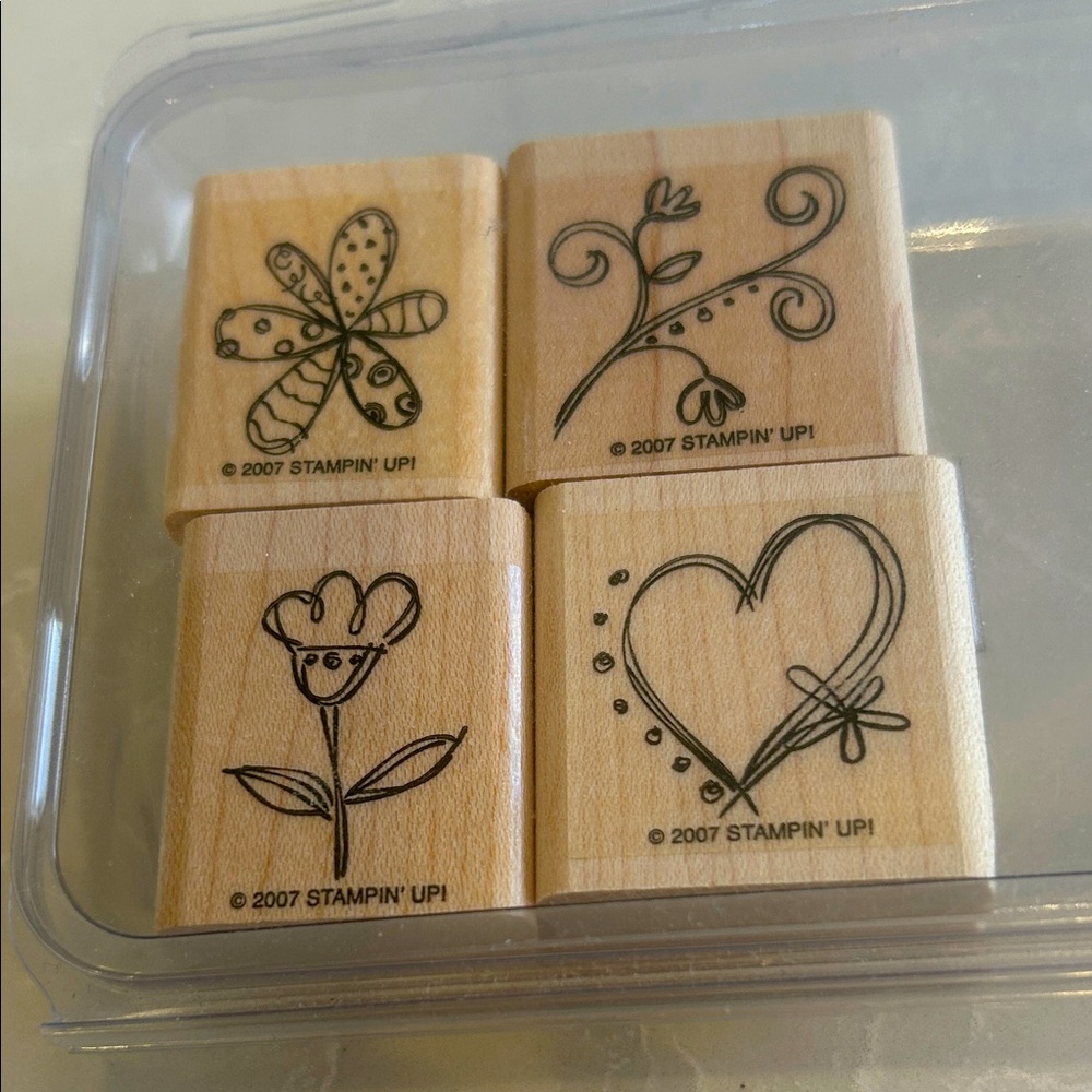 Stampin' Up! Floral and Heart Wooden Stamp Set New